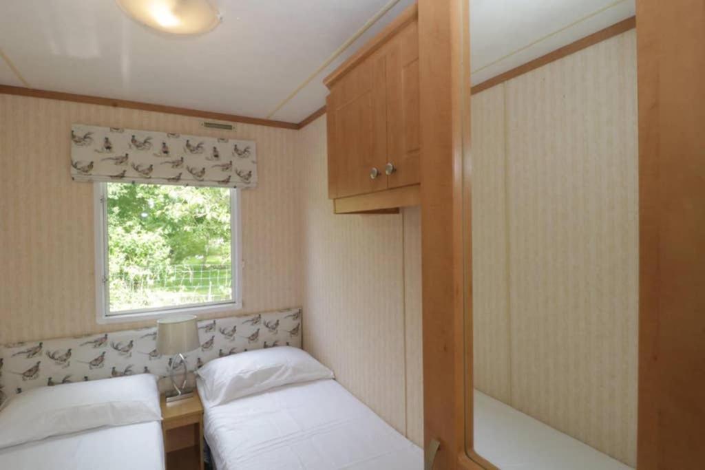 The Nest - Family Friendly Caravan Nr Glastonbury & Street Somerton (Somerset) Exterior foto